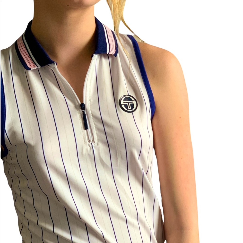 Cute tennis tank top with blue stripes